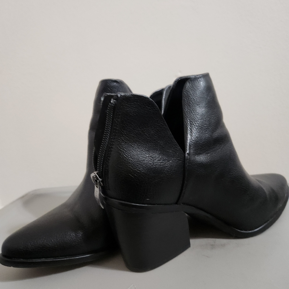 Women's Booties